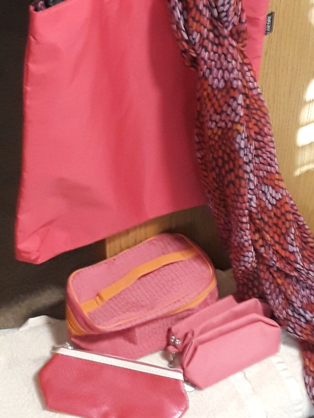 Lancome 6Pc Travel Set: Reversible Tote, Train Case, 3 Pouches, Lg Printed Scarf